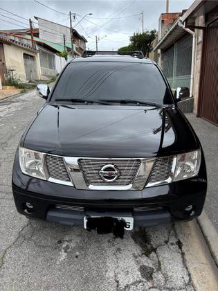 NISSAN PATHFINDER 4.0 SE 4X4 V6 24V GASOLINA 4P AUTOMÁTICO